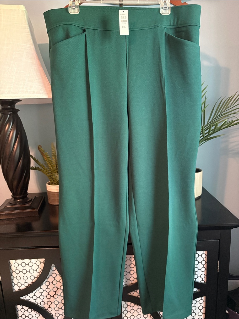 Talbot’s Emerald Green Women's Pull-On Dress Pants